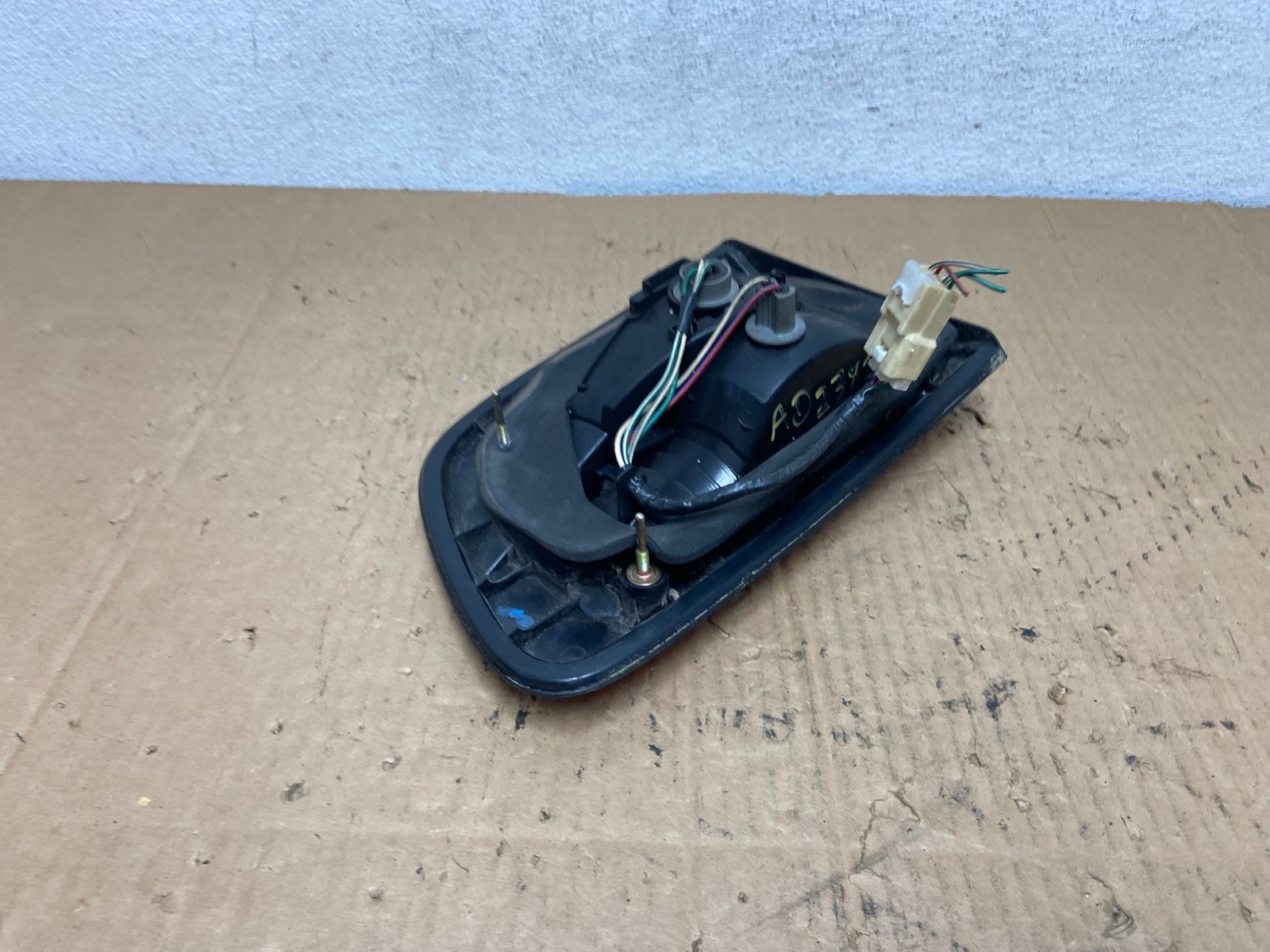 2001 2002 2003 Toyota Sienna Left Driver Lh Side Inner Tail Light AD2382 LK6