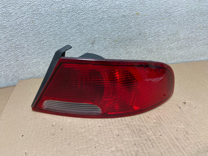 2001-2006 Dodge Stratus Right Passenger Rh Side Tail Light OEM AB2463 LK0
