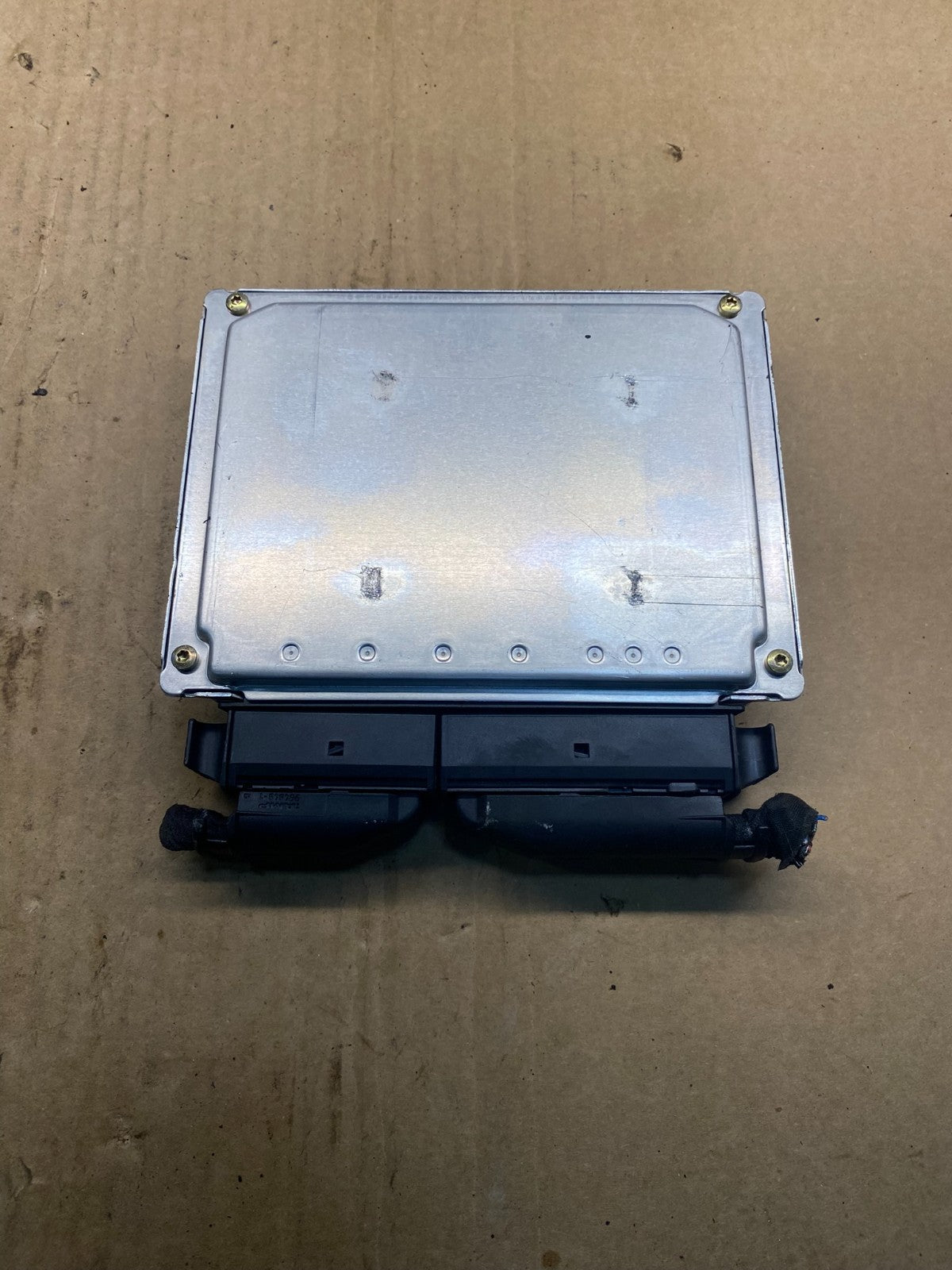 2002 to 2005 Audi A4 1.8L T Engine Computer Ecu Ecm AC7844 DG1