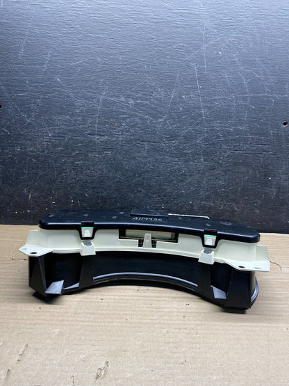 2002 GMC Yukon Speedometer Cluster Gauge ah9935 DG4