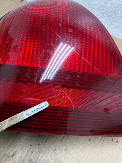 2003-2011 Mercury Grand Marquis Left Driver Lh Side Tail Light AE9348 LK3