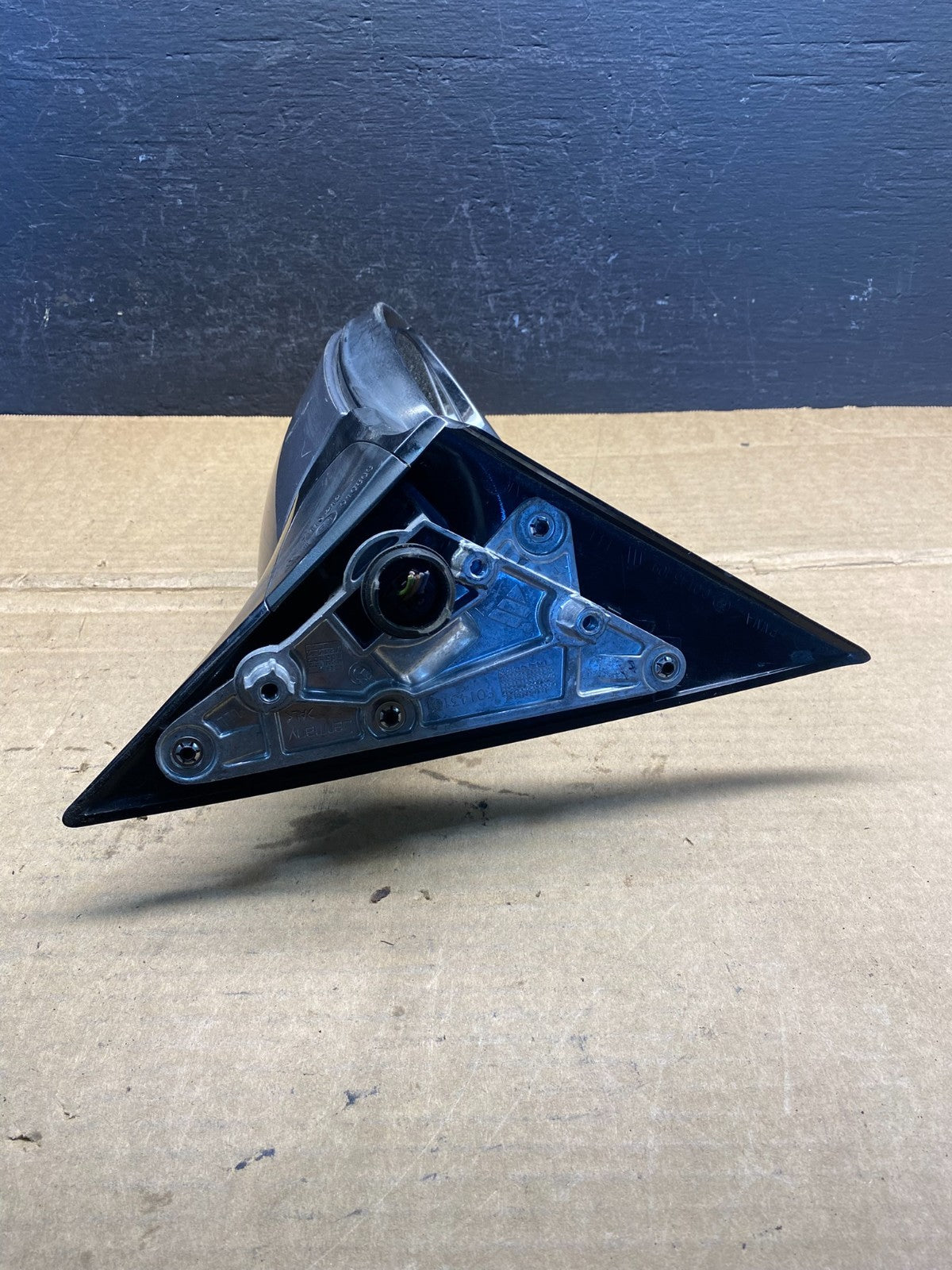 2006 to 2008 BMW 325i Left Driver LH Side View Door Mirror AD33844