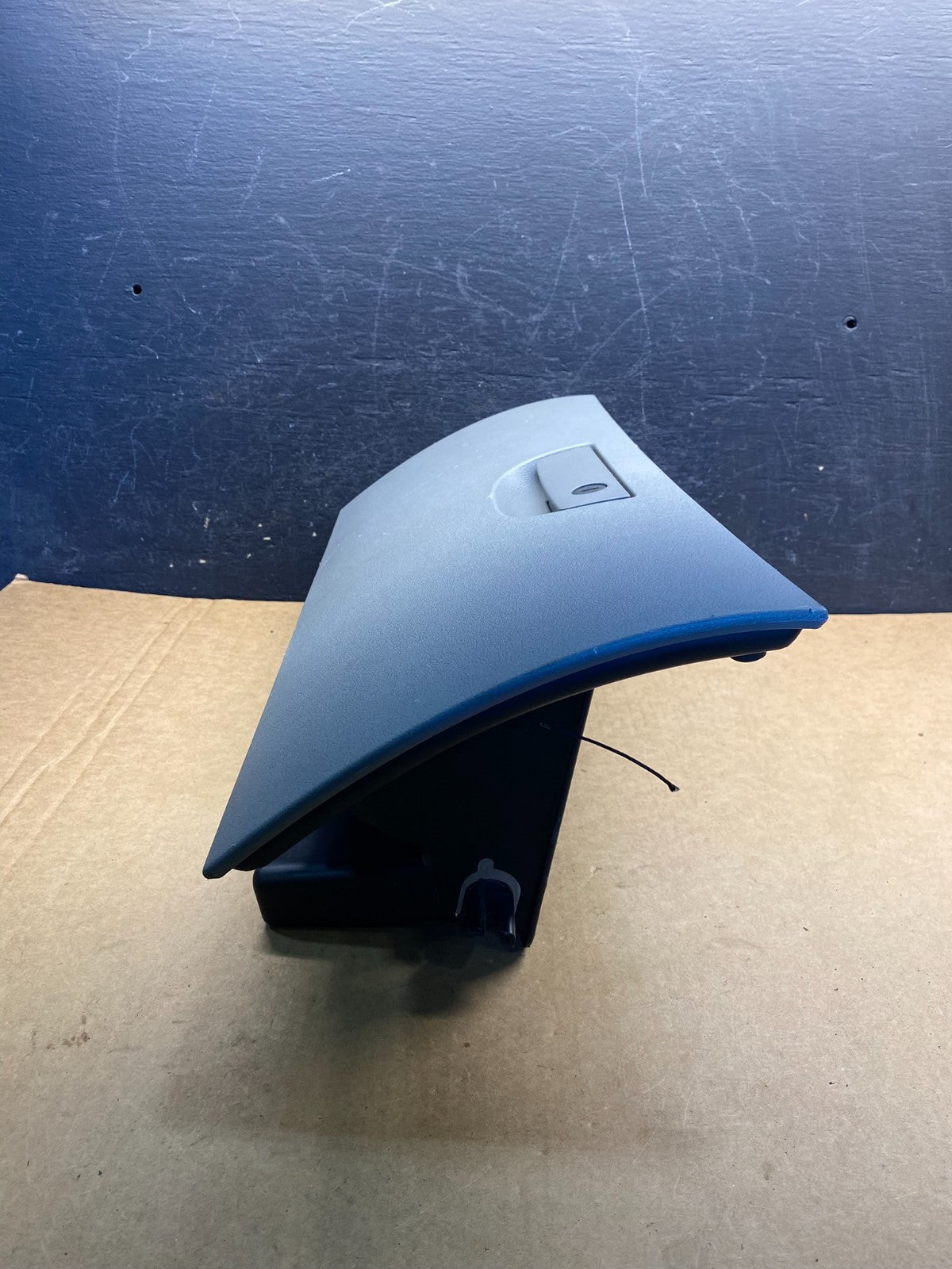 2006-2014 Dodge Charger Challenger Front Right RH Storage Glove Box AH6973 DG2