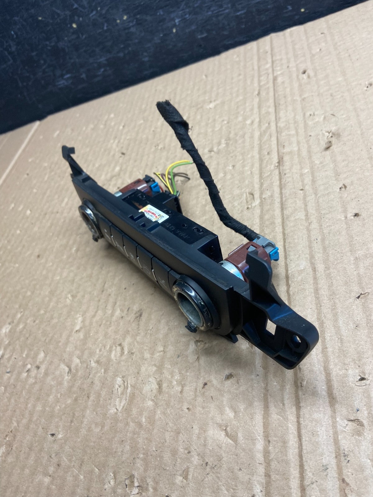 2007-2014 Chevrolet Tahoe Silverado Yukon Pedal Traction Control Switch AF63022