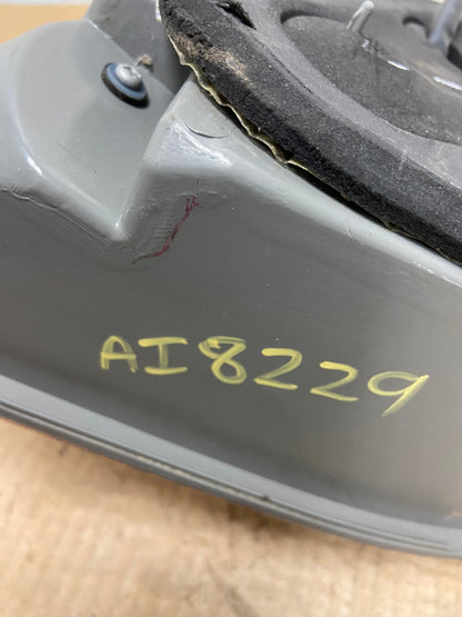 2005 to 2006 Toyota Camry Tail Light Left Driver Lh Side AI8229 LK7