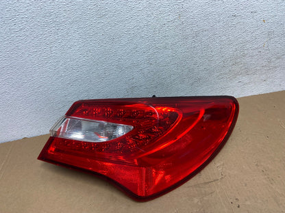 2011-2014 Chrysler 200 Sedan Right Passenger Side RH Tail Light AD7910 LK0