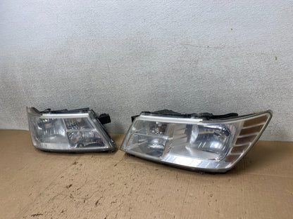 2009 to 2017 Dodge Journey Headlights Left+Right Set Halogen W2643 DW1