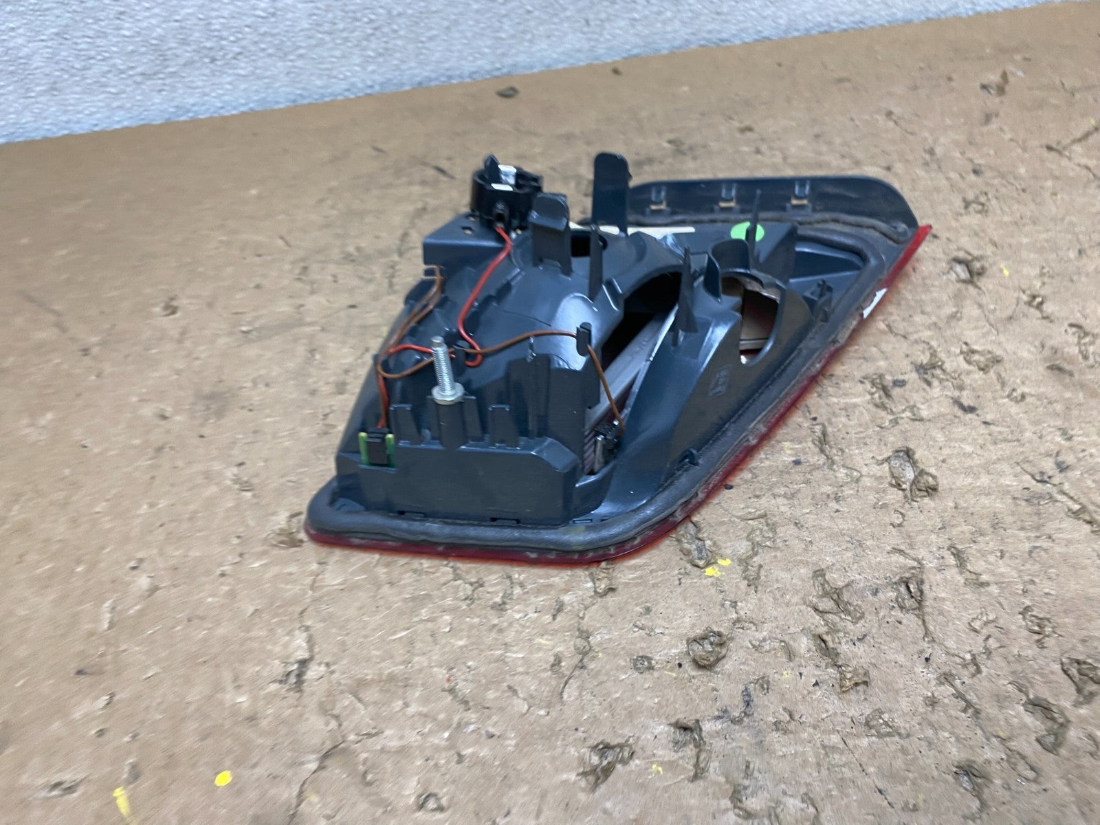 2011-2013 BMW 5 F10 Rear Right Passenger Rh Trunk Inner Tail Light OEM V8397 DW4