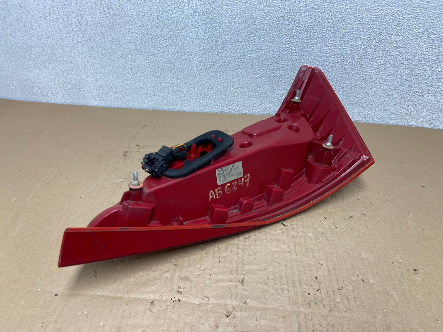 2009 to 2012 Audi Q5 Left Driver LH Side Tail light Oem AB6247 LK6