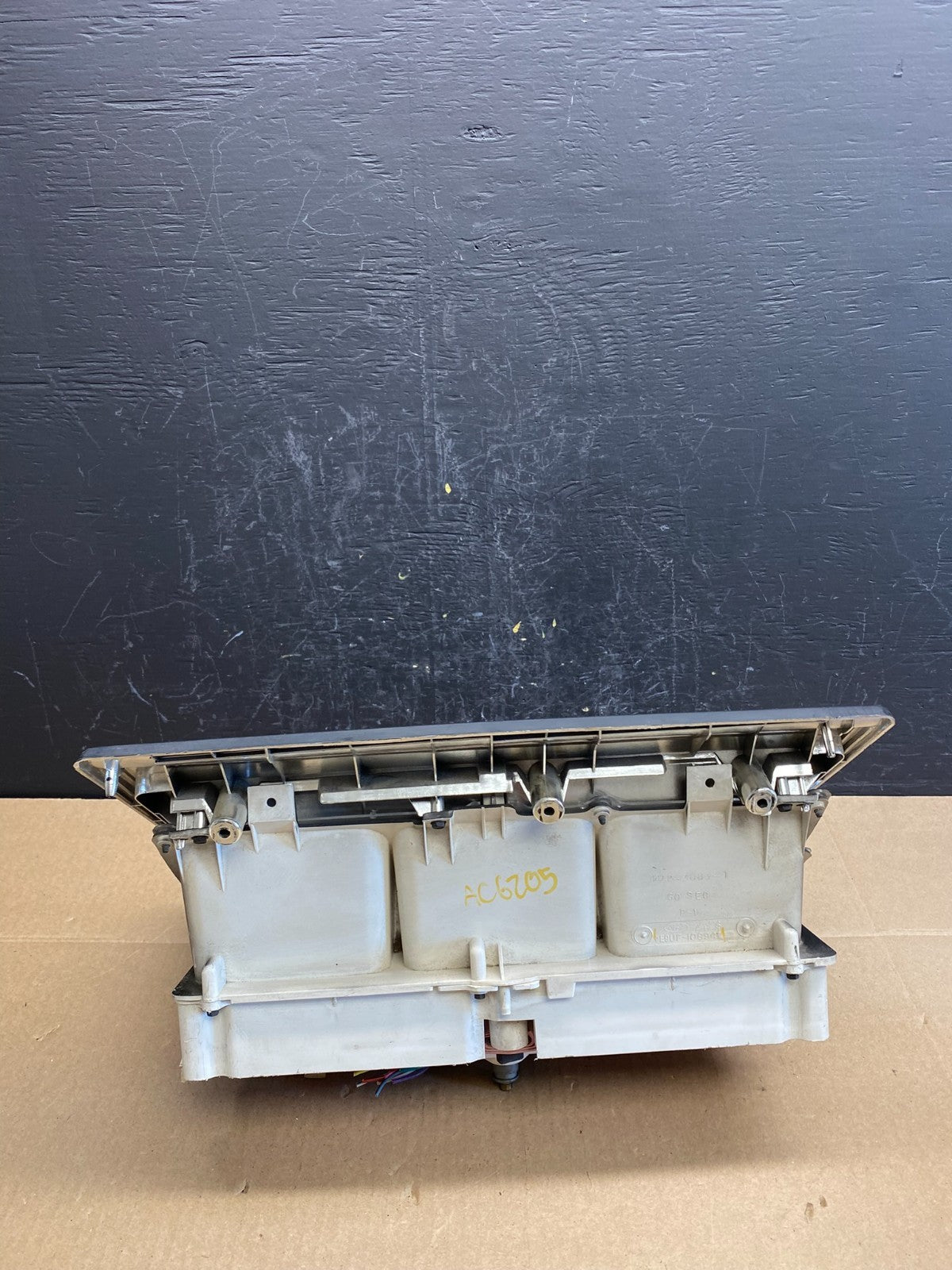 1975 to 1991 Ford E150 E250 E350 Gauge Speedometer Cluster AC6205 DG4