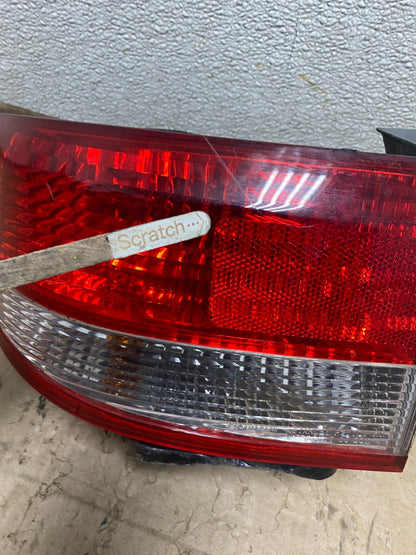 2003 to 2004 Honda Accord Sedan Left Driver Lh Side Tail light U1276 DW3