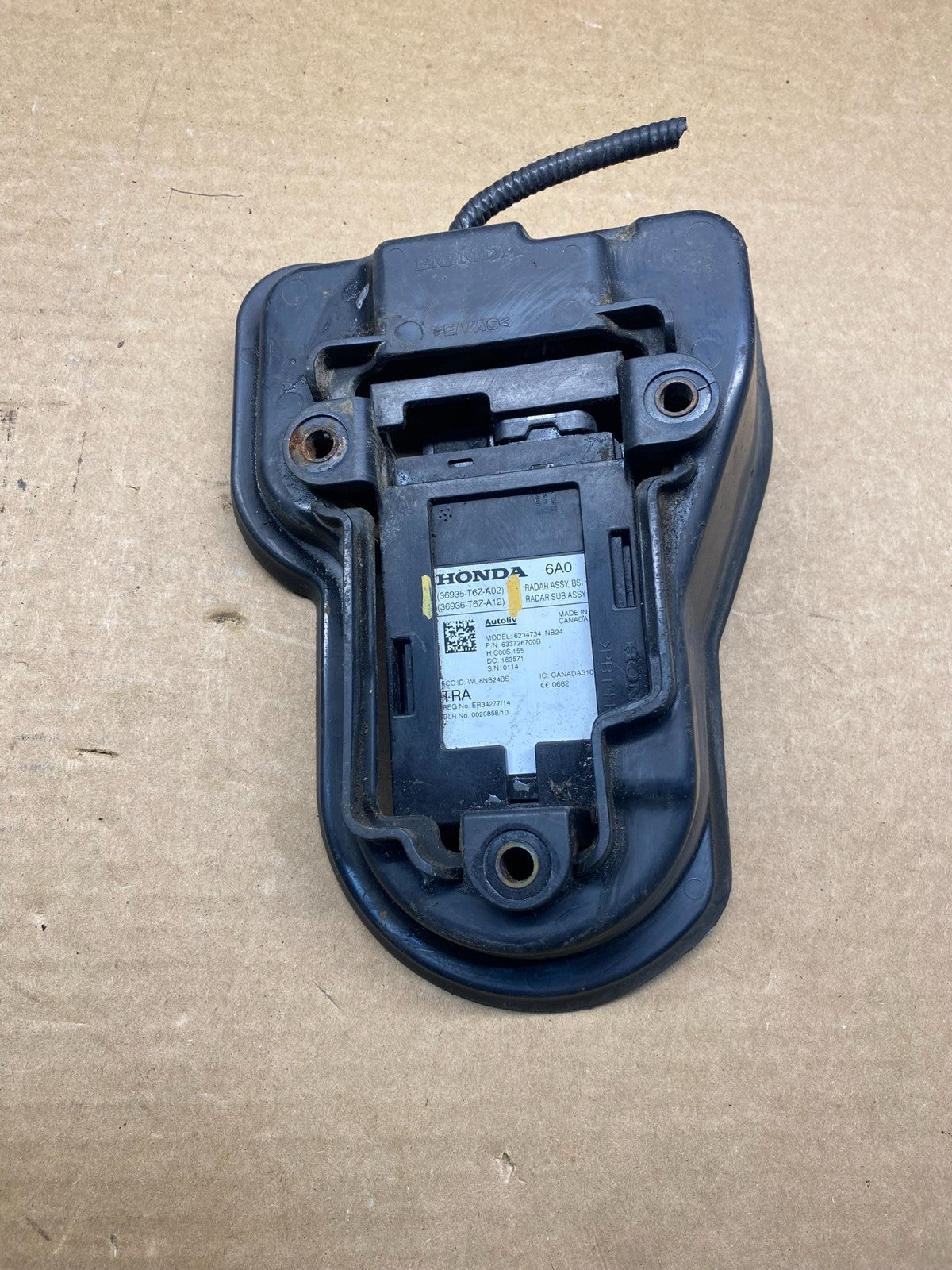 2017-2019 Honda Ridgeline Rear Radar Blind Spot Module AC8674 DG0