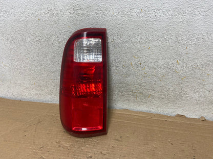 2008 to 2016 Ford F-250 F250 Left Driver LH Side Tail Light AH9207 LK2