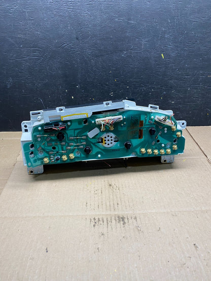 1997 - 2002 Ford Econoline E150 E250 Van Speedometer Instrument Cluster L5643 DG4