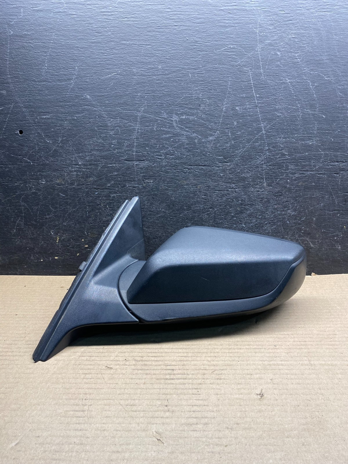 2016 to 2018 Chevrolet Malibu Left Driver LH Door Mirror AH9666 DW0