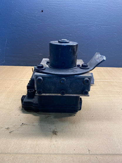 Wabco ABS Pump Hydraulic W/ Module P/N 4460470002 ab7011 DG3
