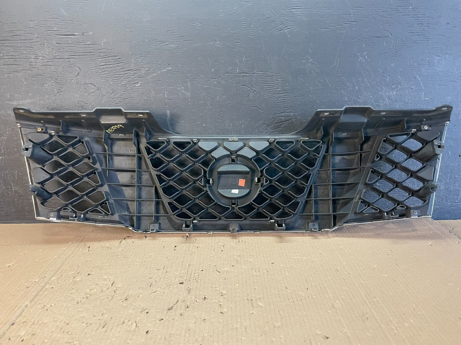 2005 2006 2007 Nissan Pathfinder Chrome Front Upper Grill Grille AE0759 DG3