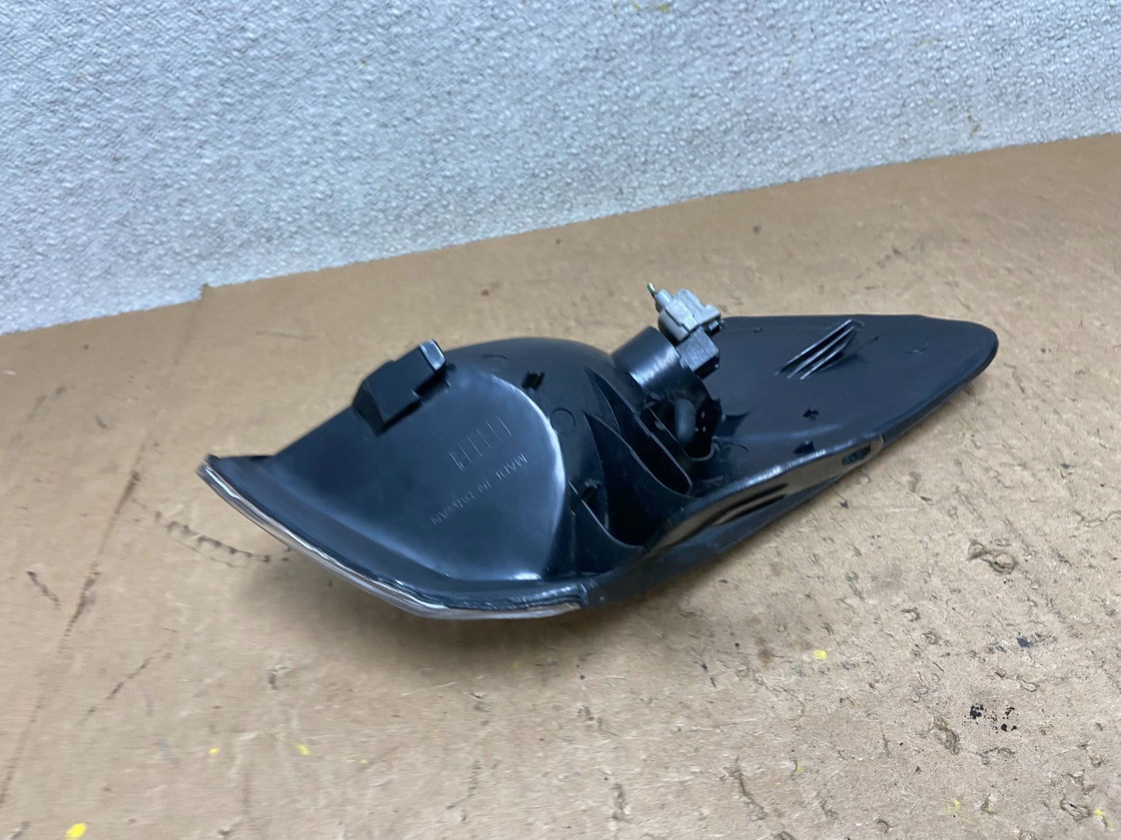 1997 1998 1999 Toyota Camry Left Driver LH Turn Signal Z9223 DW3