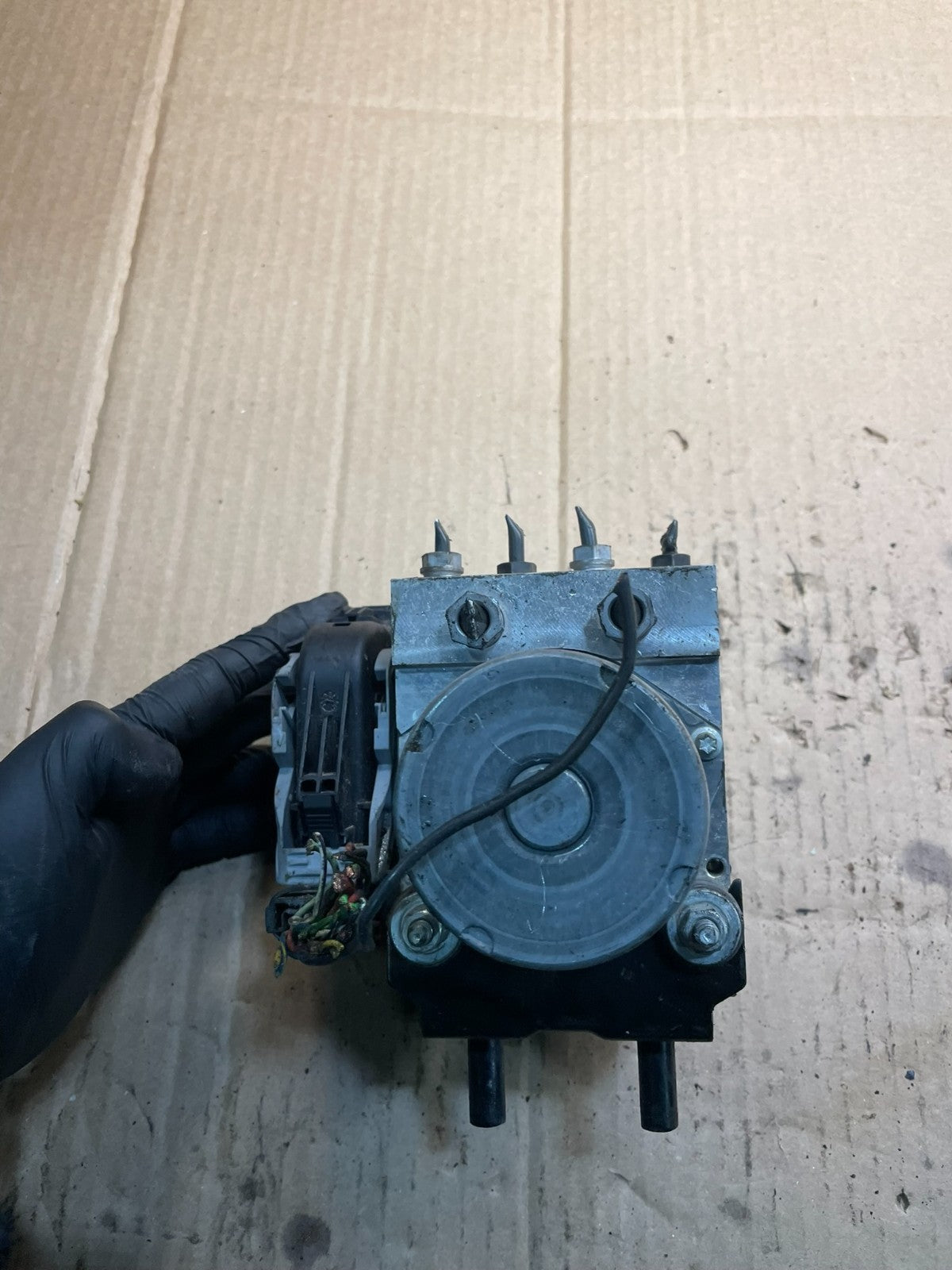 2010-2013 Land Rover LR4  Anti Lock Brake Pump Abs Modulator ah42-2c405 X1005 DG5