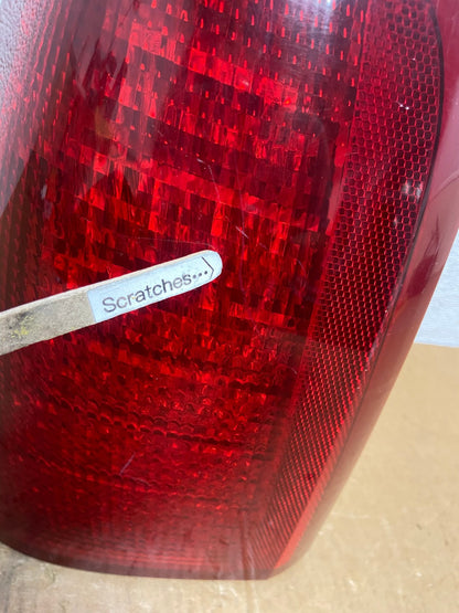 2000 to 2005 Cadillac Deville Left Driver Lh Side Tail Light AE2640 LK5