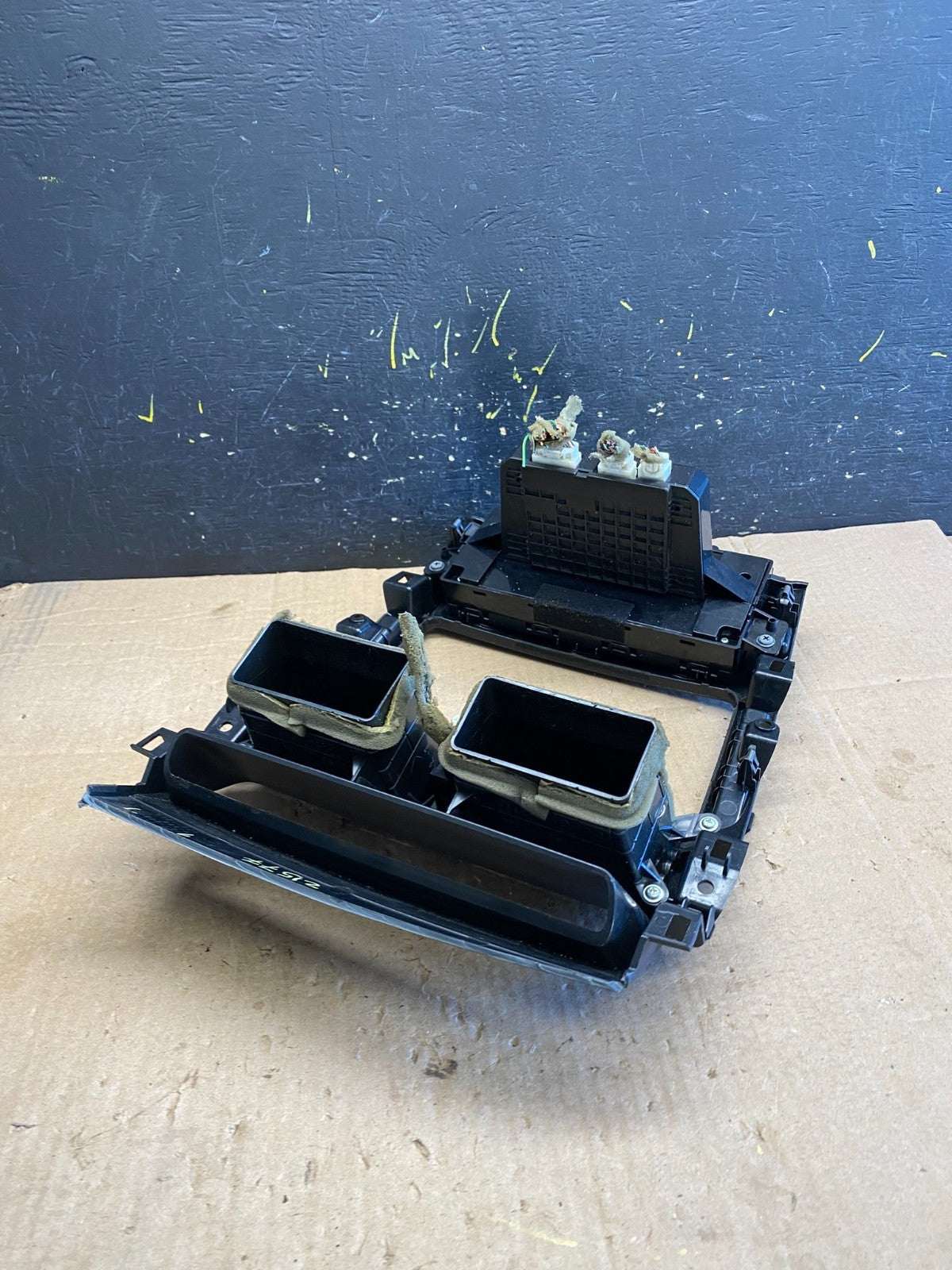 2007 - 2009 Mazda CX-9 Radio Dash Trim Bezel W/Vent AC Climate Control Z1577 DG5