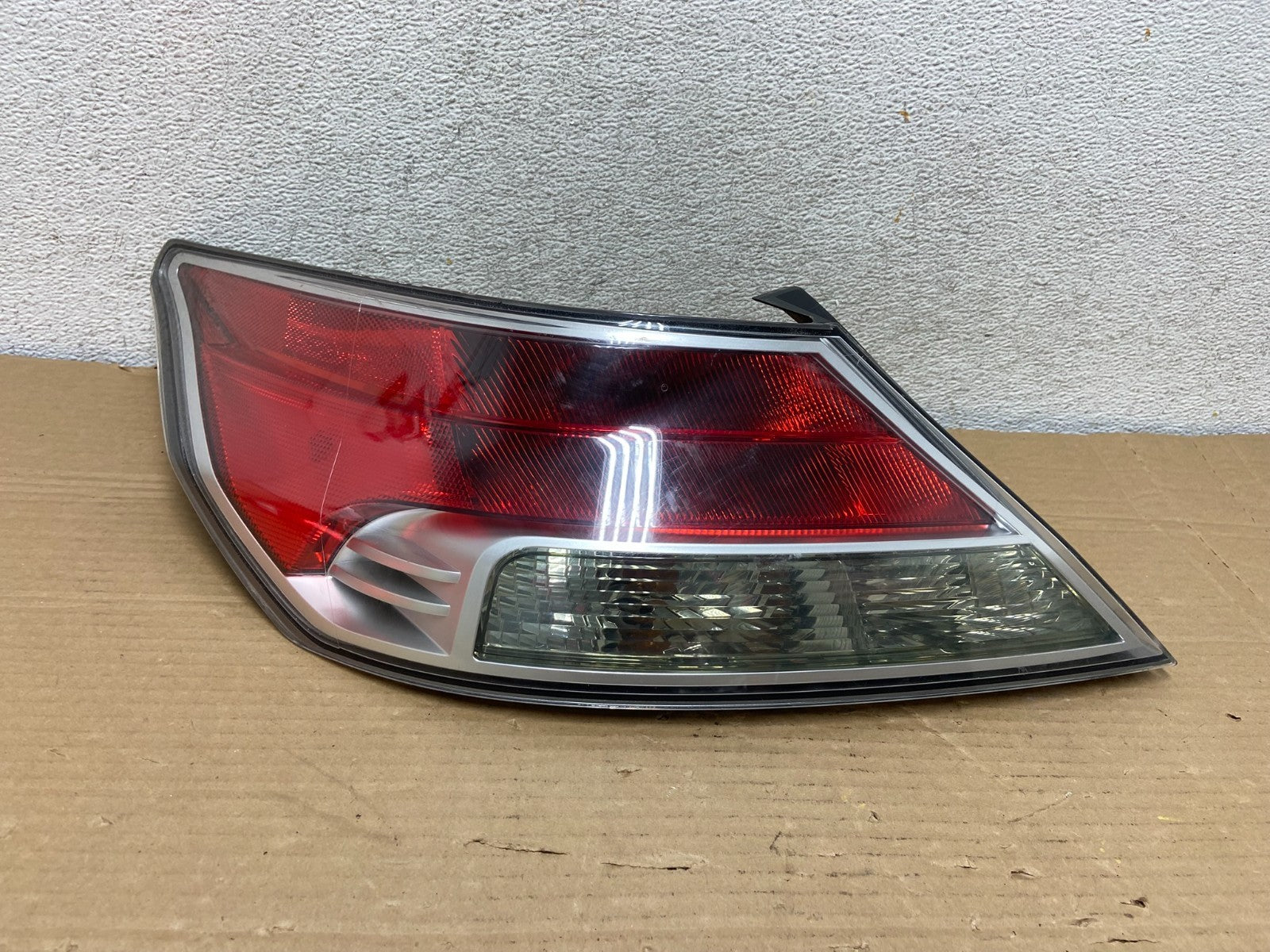 2009 2010 2011 Acura TL Left Driver Lh Side Tail Light AG8964 DW0