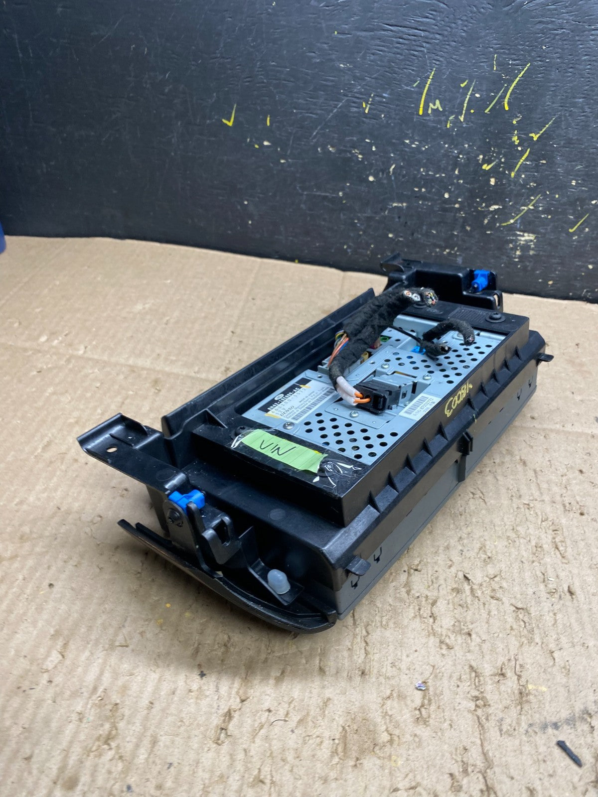2005 to 2009 Land Rover Range Rover Screen Navigation Radio Display y8003 DG4