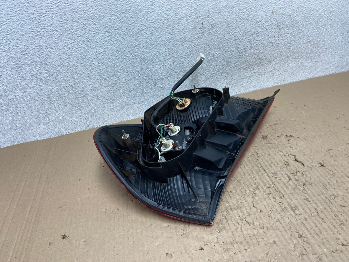 2002 2003 2004 Toyota Camry Left Driver LH Side Tail Light AF2954 LK7