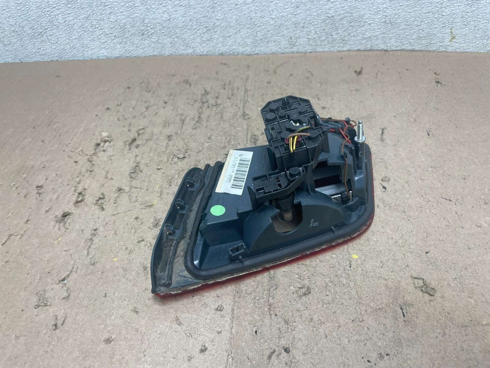 2011-2013 BMW 5 F10 Rear Left Driver LH Trunk Inner Tail Light OEM Q6444 DW4