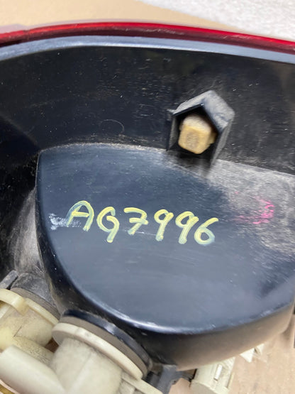2000-2002 Saturn SL S-Series Right Passenger RH Side Tail Light AG7996 LK6