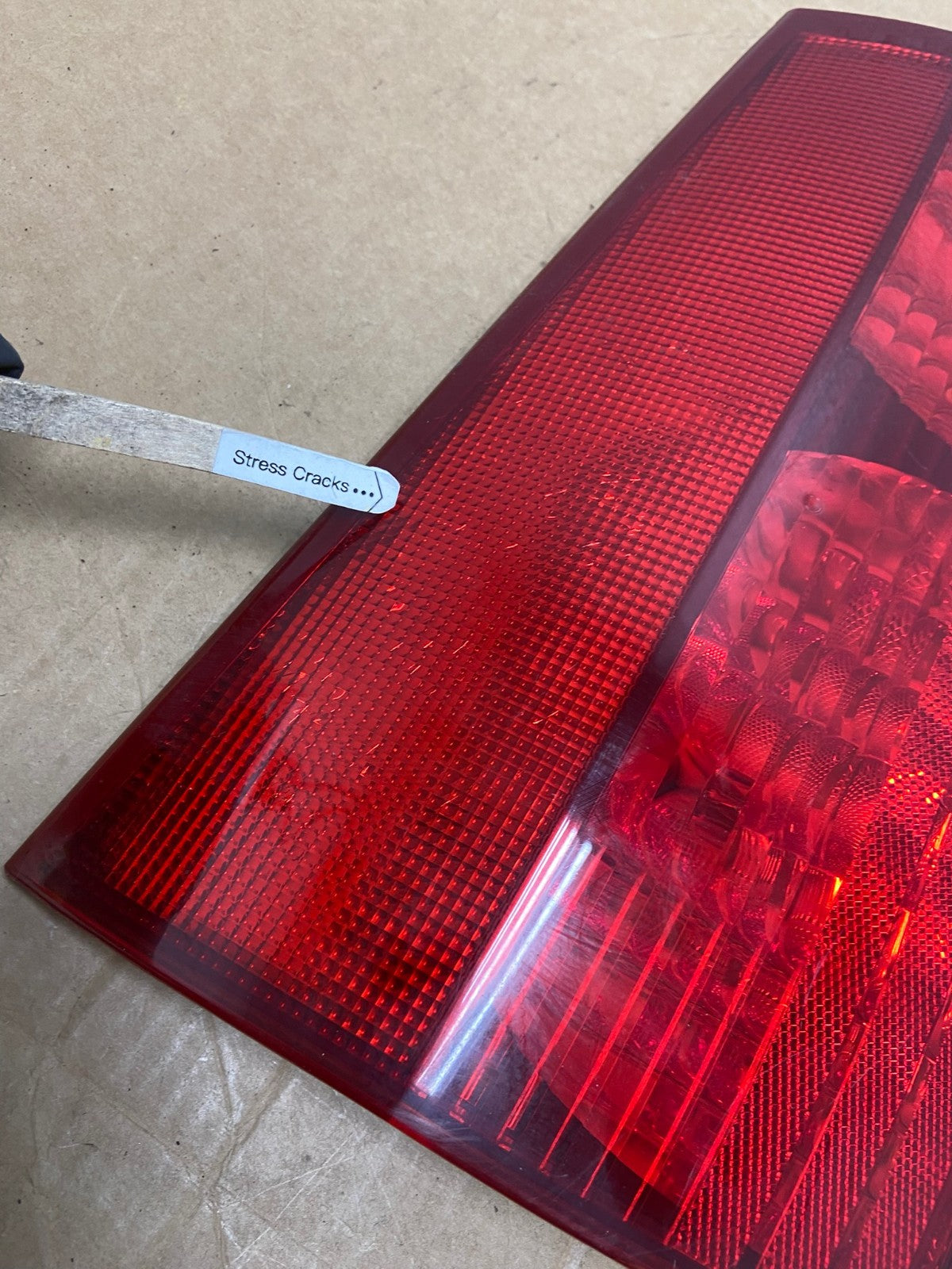 2004 - 2005 Toyota Sienna Left Driver LH Side Inner Tail Light AD5475 LK4
