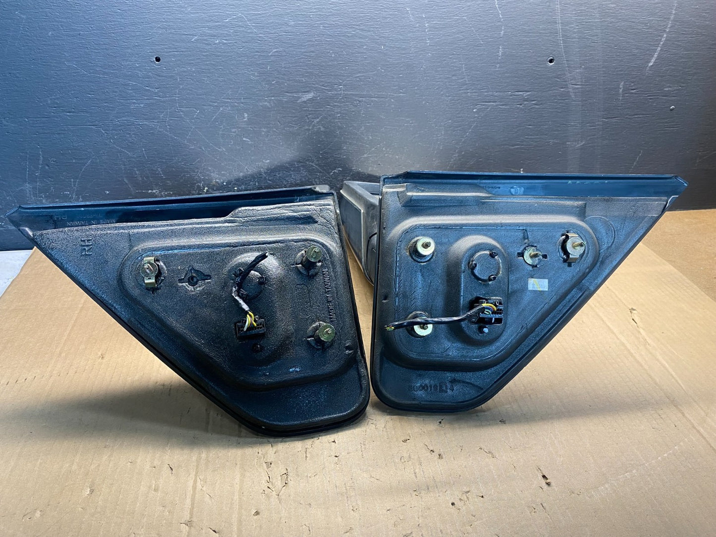 2004 to 2008 Ford F150 Left+Right Set Side View Door Mirror AC7912 DG4