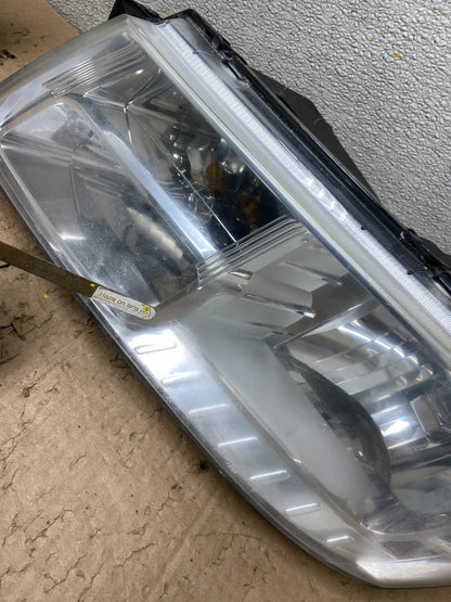 2009 to 2017 Dodge Journey Headlights Left+Right Set Halogen W3737 DW8