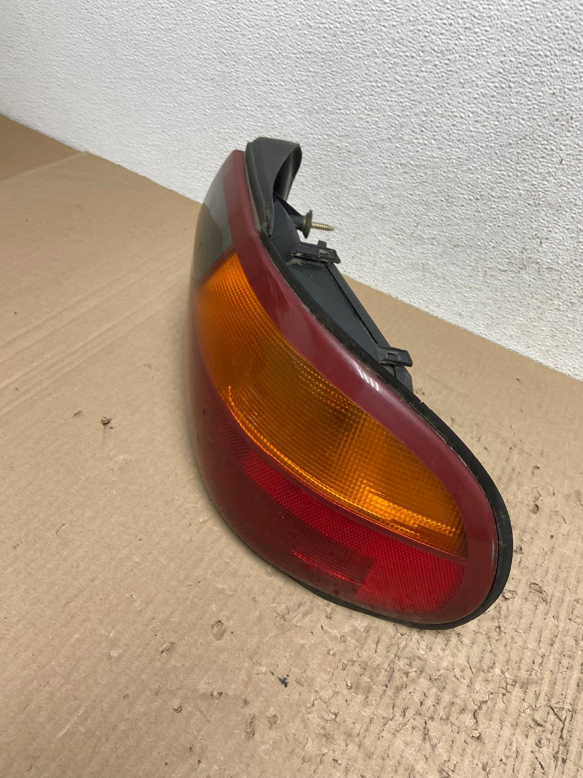 1997 to 2003 Chevrolet Malibu Passenger Right RH Side Tail Light AF2960 LK1