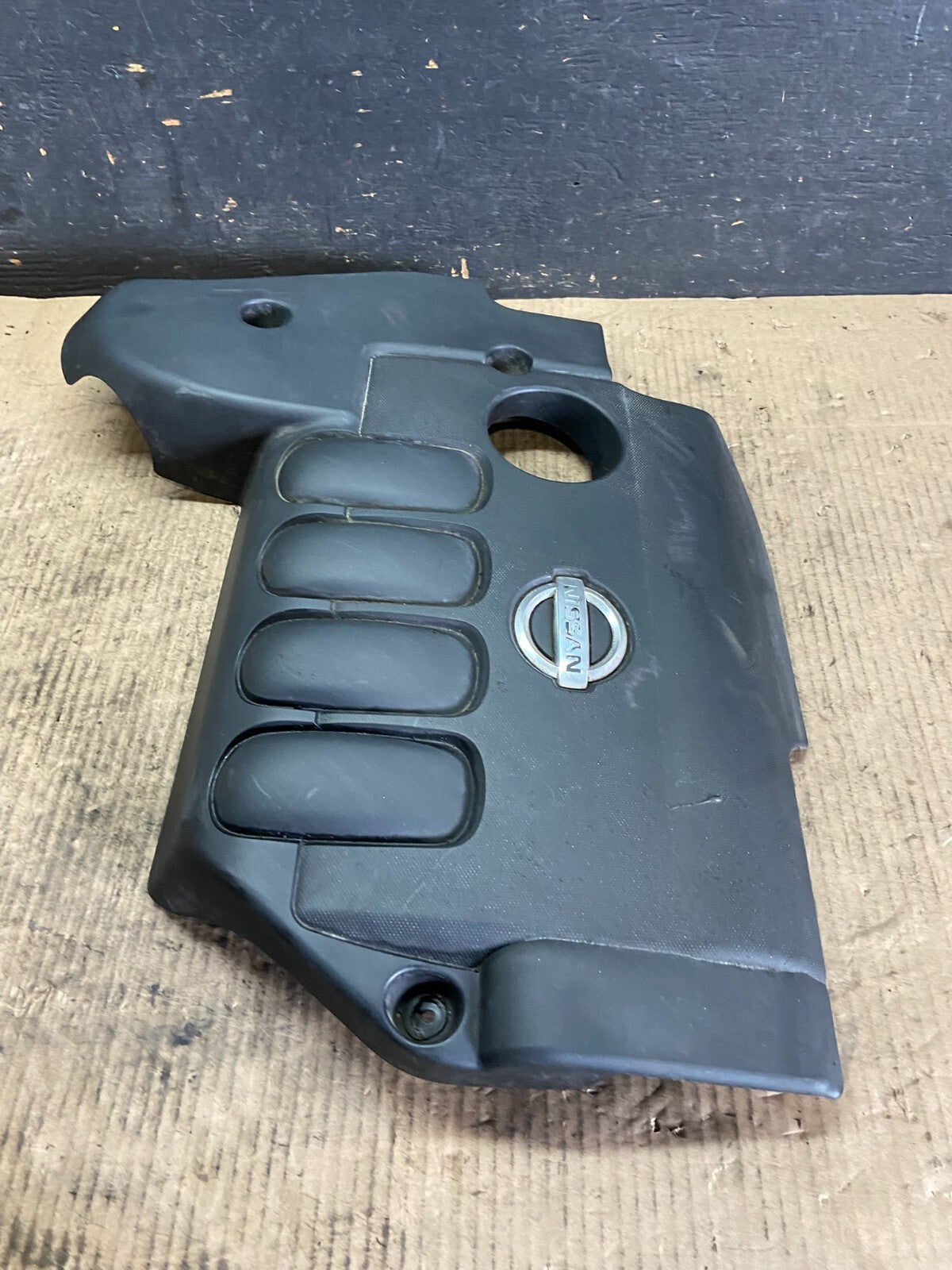 2007 to 2013 Nissan Altima 2.5 L Engine Cover O0987 DG2