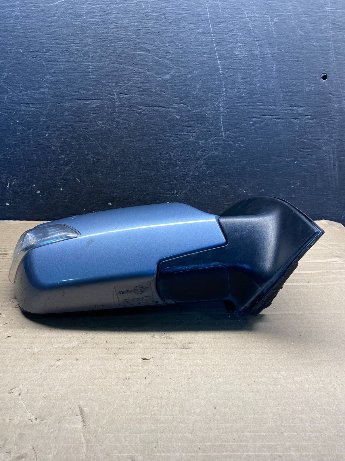 2011 to 2014 Kia Sedona Right Passenger RH Side Door Mirror AF0070 DW3