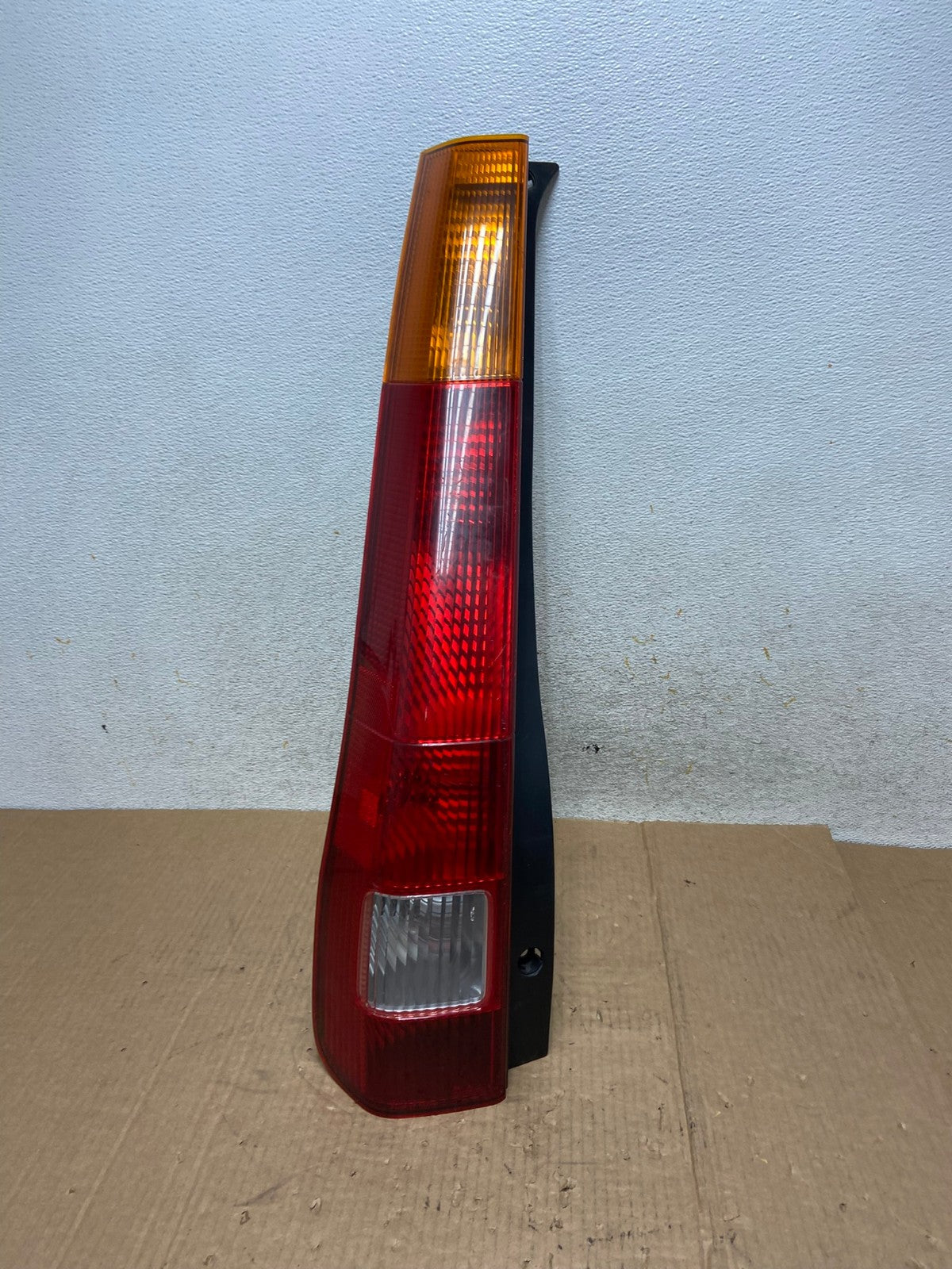 2002 2003 2004 Honda Crv Cr-v Left Driver Lh Tail Light AI4741 LK0