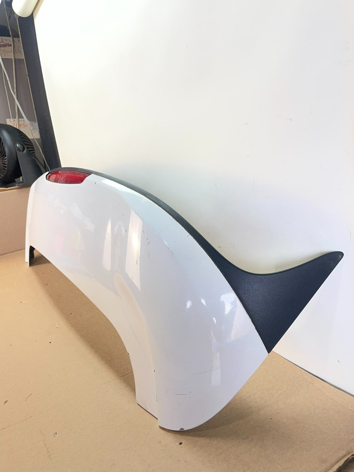 2014 to 2017 Jeep Cherokee Rear Spoiler Wing ah0208 DG1
