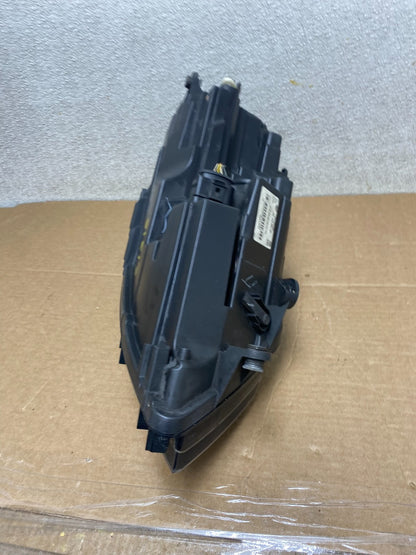 2011 to 2014 Volkswagen Jetta Left Driver LH Headlight Halogen Z1315 DW7