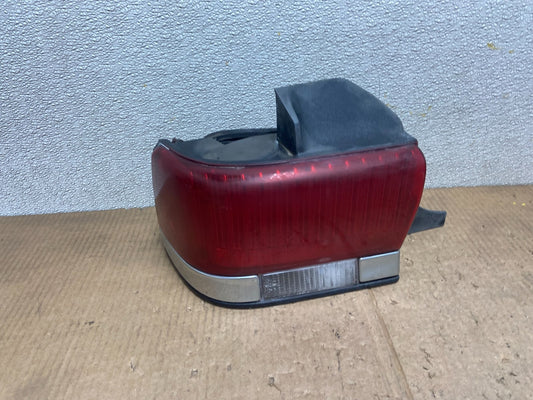 1990 to 1993 Lincoln Continental Left Driver LH Side Tail Light AA6700 DG0