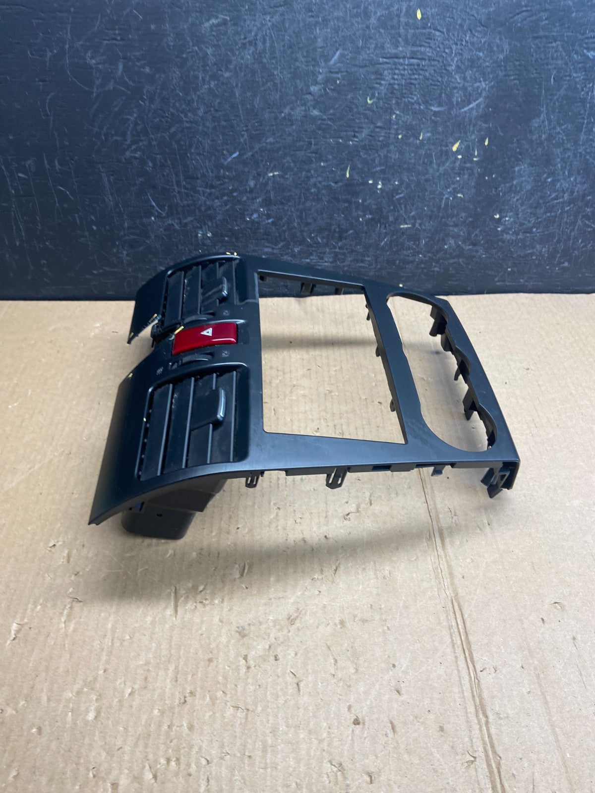 2012-2015 Subaru Forester Heater Climate Temp Control Radio Bezel ae3843 DG2