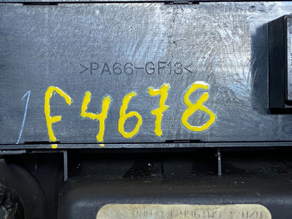 2013 2016 GMC Acadia Center Console Switch Panel Bezel Power Outlet F4678 DG16