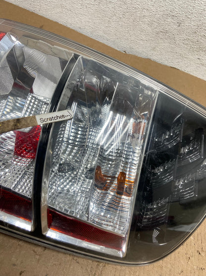 2004 - 2005 Toyota Prius Right Passenger Side Rh Tail Light AD8842 LK3