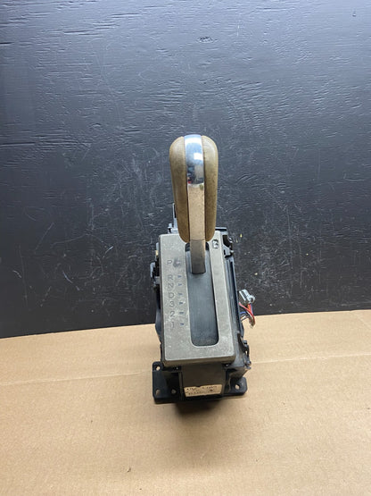 2007 to 2014 Lincoln Navigator Transmission Gear Shifter Selector AC6128 DG0