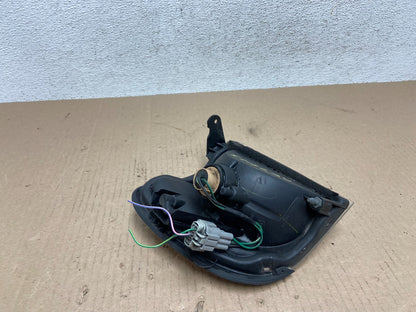 1999-2004 Nissan Pathfinder Front Left Driver Turn Signal AE7243 DW5