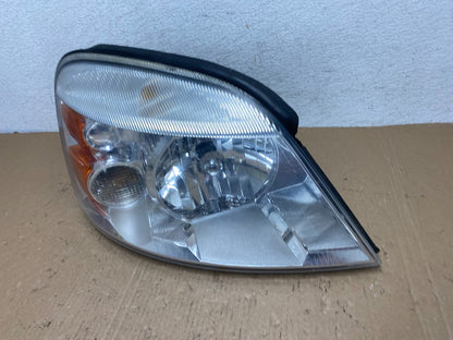 2004 - 2007 Ford Freestar Right Passenger RH Side Headlight Halogen AD8095 DW1
