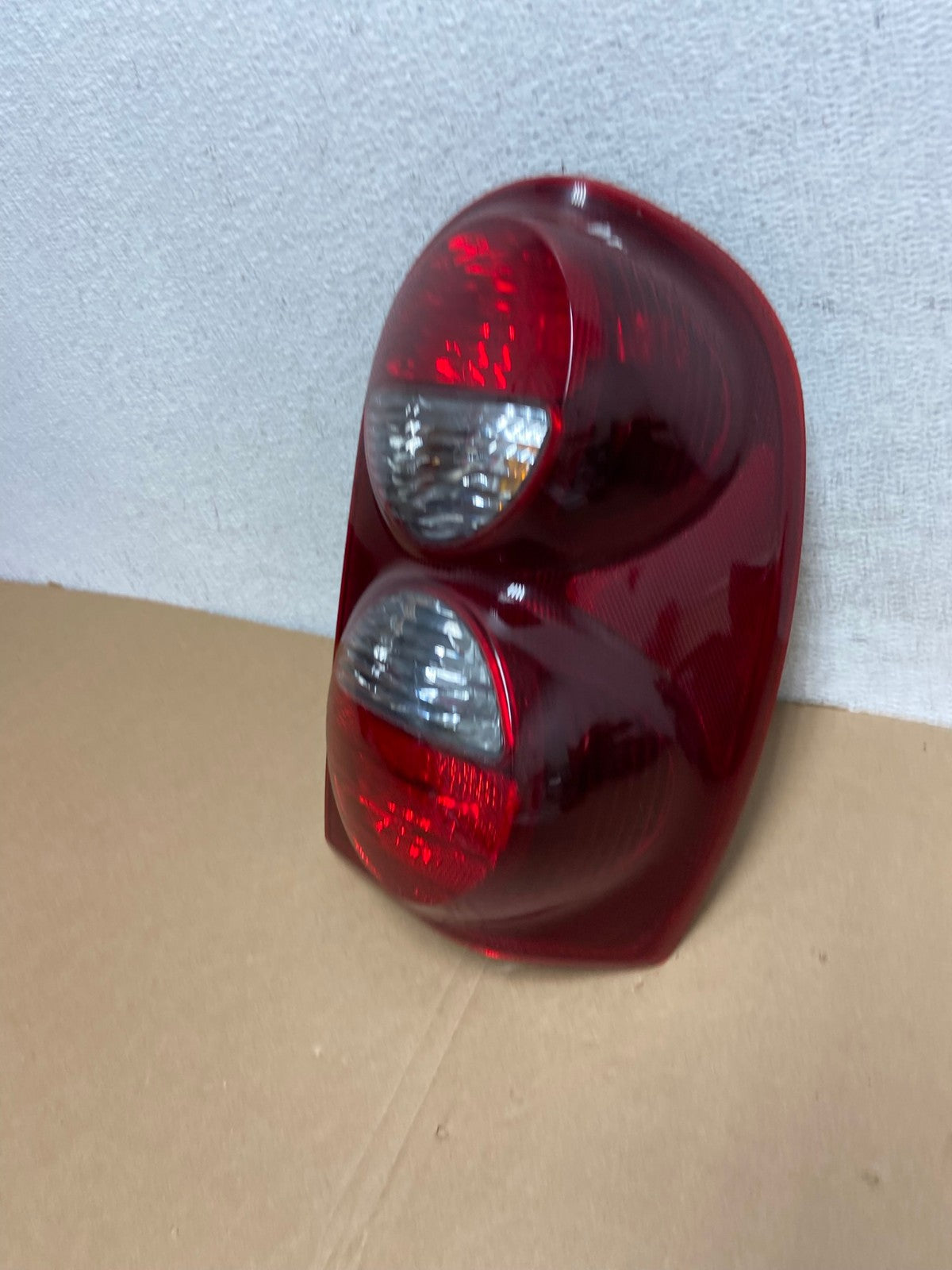 2005 2006 2007 Jeep Liberty Right Passenger Rh Tail Light DEPO AD7850 LK1