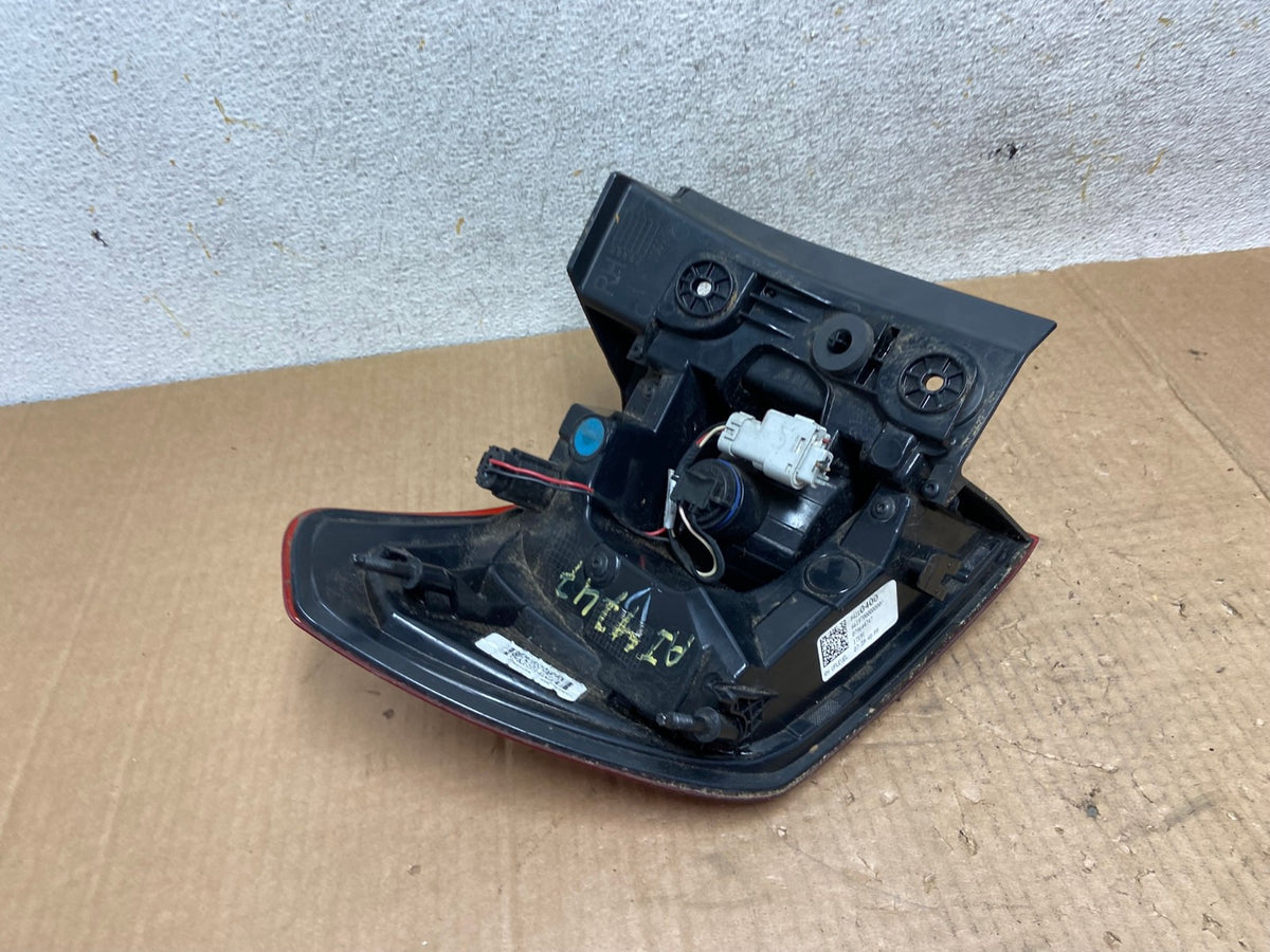 2017 to 2019 GMC Acadia Right Passenger RH Side LED Tail Light AI4747 LK5