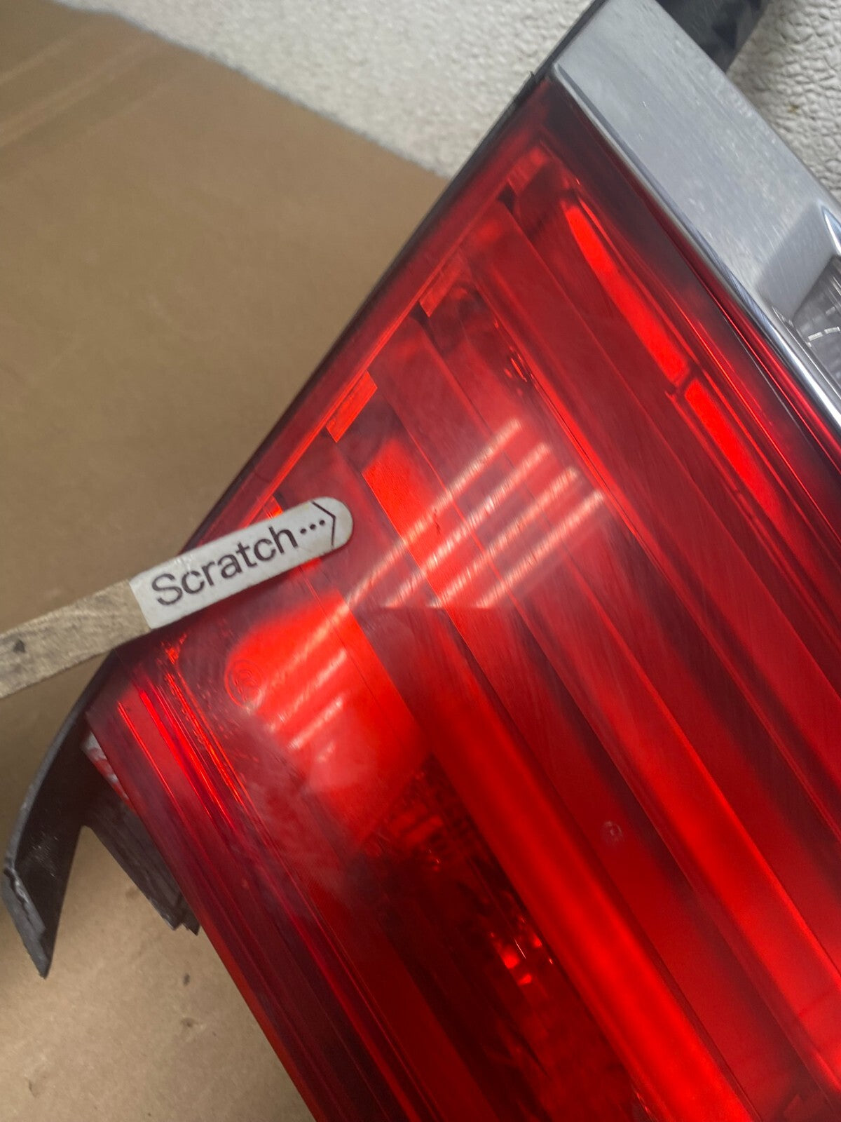 2009-2012 BMW 7-Series F01 F02 750i 750Li Left Driver Inner Tail Light M1940 DW3