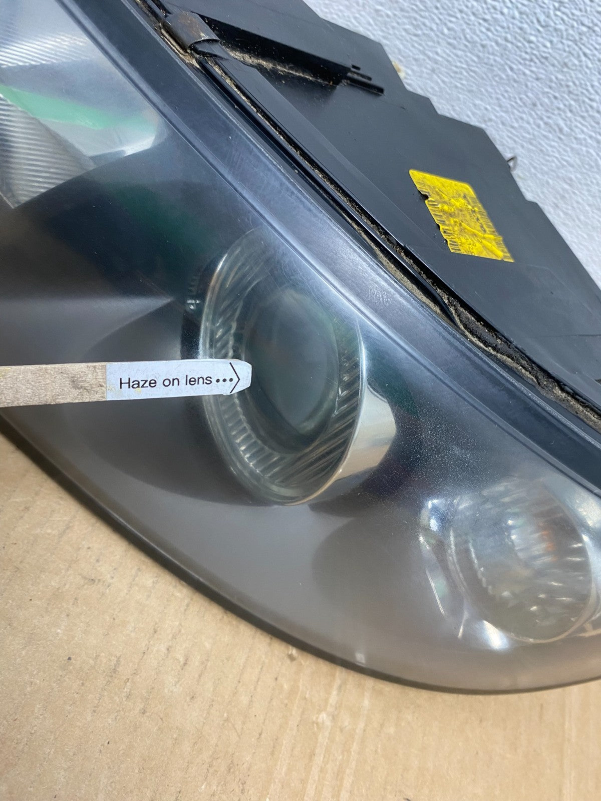 2004 to 2007 Volvo S40 Left Driver LH Side Headlight AC7525 DW3